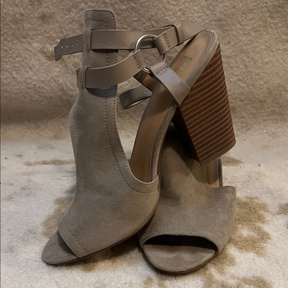Stylish Taupe Open-Toe Block Heel Sandals